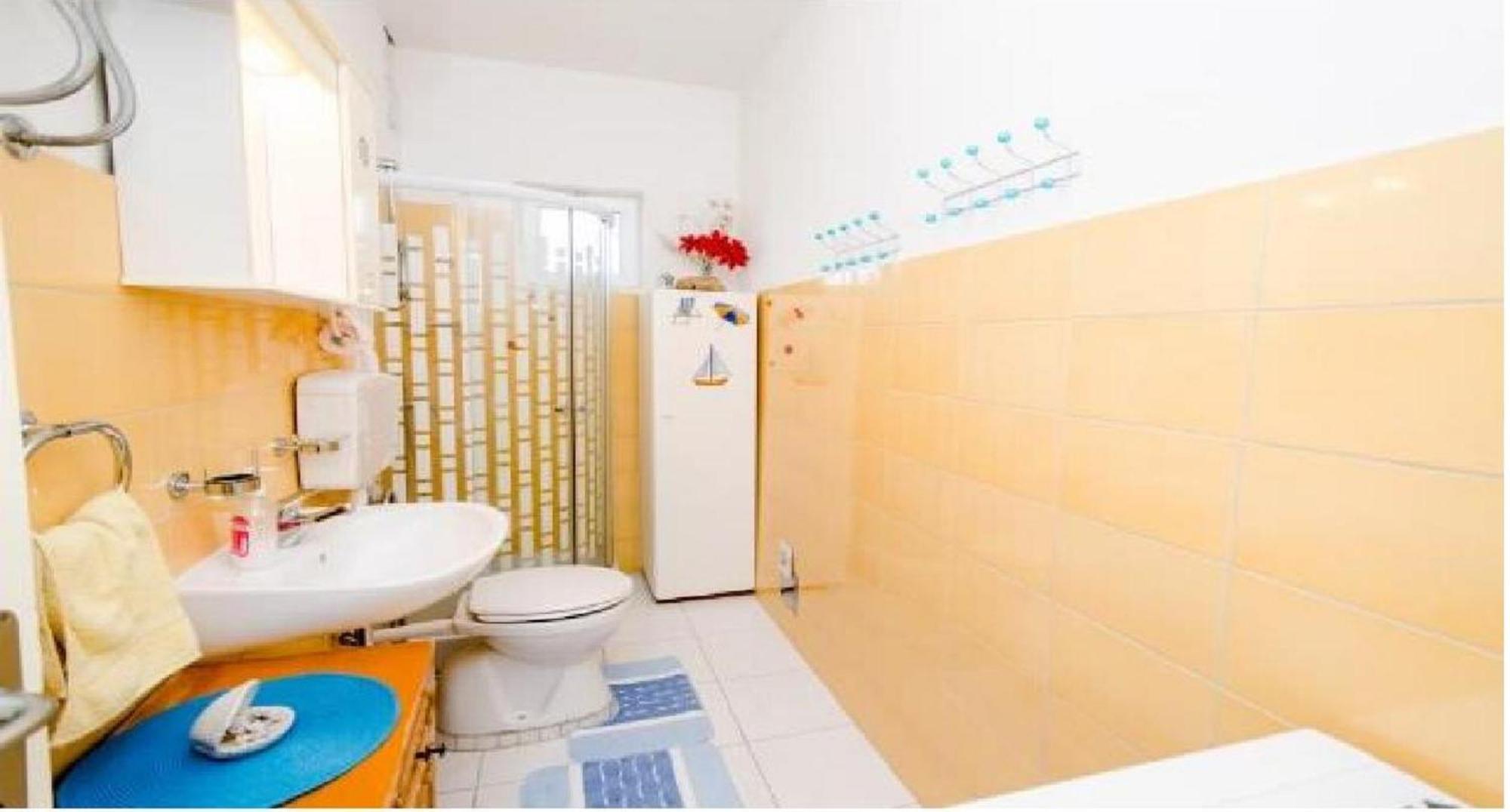 Seaside Lux Apartamento Dugi Rat Quarto foto